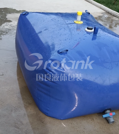 rectangle bule water tank